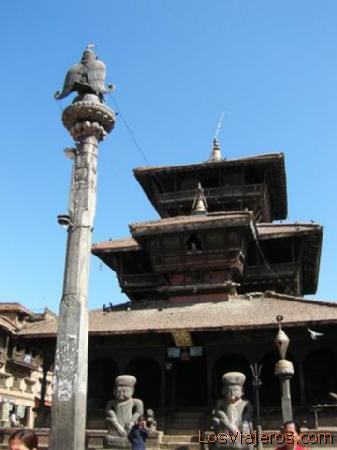 Temple in Bahktapur - Nepal
Otro templo de Bhaktapur - Nepal