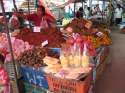 Ampliar Foto: Mercado de Lampang, puesto de frutas - Tailandia