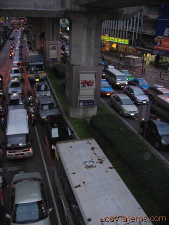 Tráfico de la ciudad de Bangkok - Tailandia