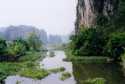 Ampliar Foto: Bello paisaje lacustre - Hoa Lu