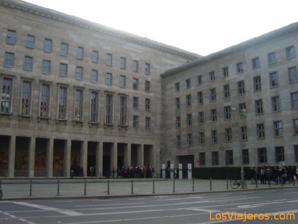 Edificio de Hacienda -Berlin - Alemania
IRS Building -Berlin - Germany